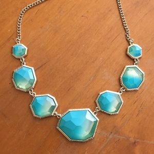 🌻 3/$12 SALE Aqua Statement Necklace 🧜‍♀️
